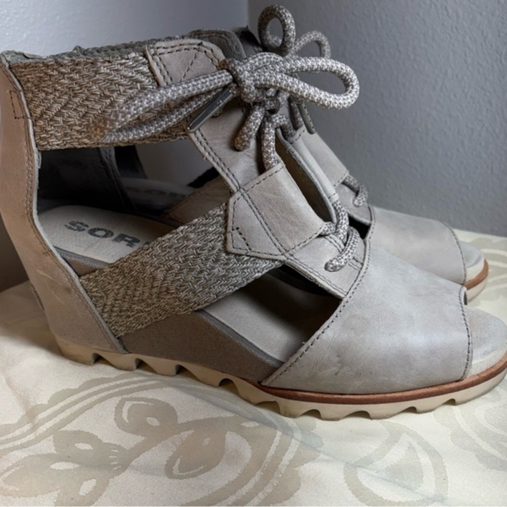 Sorel Women's Joanie Lace Wedge Sandals.